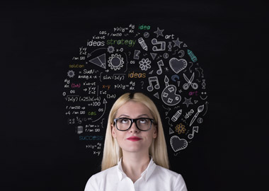 Важны не только цифры: как добиться баланса коммерческого и творческого аспектов в бизнесе